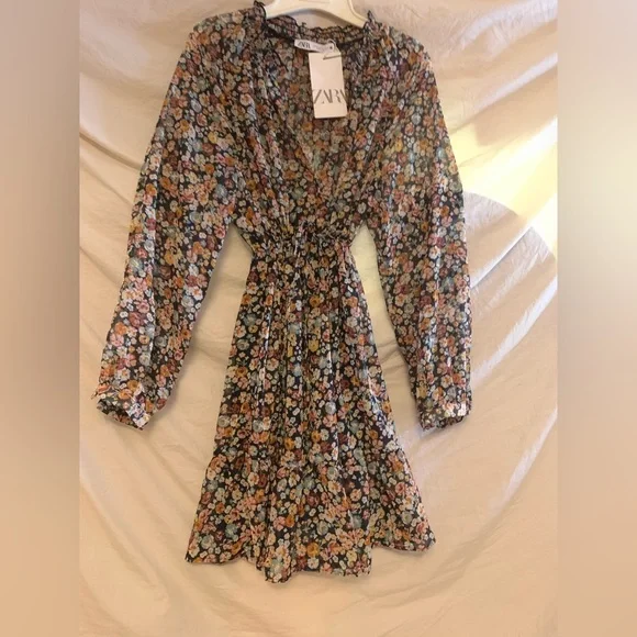 ✨NWT Zara Multicolor Floral Long Sleeve Tie Waist Button Front Ruffle Mini Dress - Picture 3 of 11